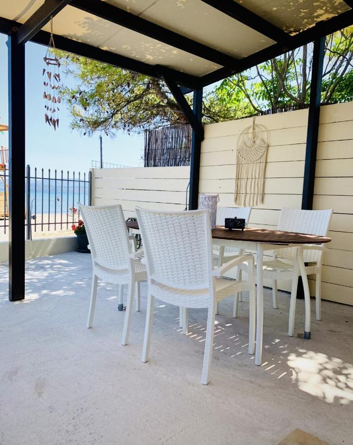 Appartement House By The Sea In Artemis Extérieur photo
